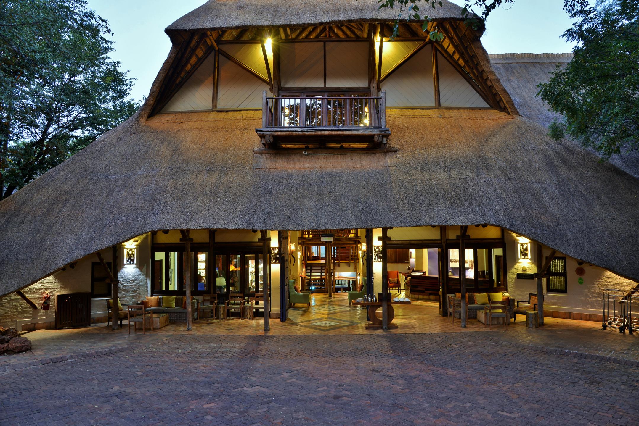 Victoria Falls Safari Lodge thumbnail 5